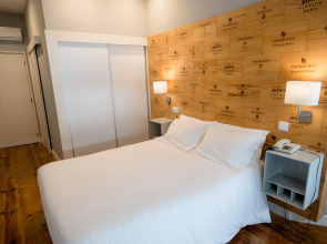 Decanting Porto House