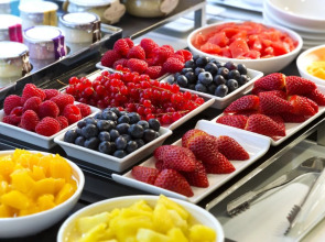 La Clef Louvre Paris by The Crest Collection