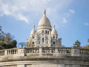 Hotel Le National Clichy Paris