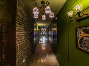 February Hotel The Signature Dongseongro