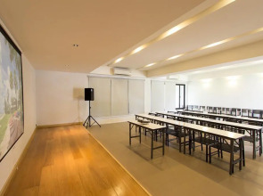 Sunshine Paradise Resort