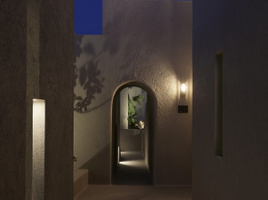 Aeon Suites - Adults Only