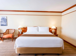 Centara Riverside Hotel Chiang Mai