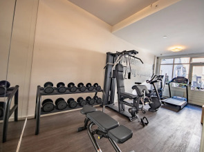 Joops City Centre Hotel