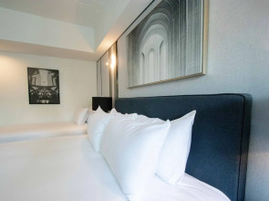 12 The Residence Hotel