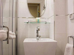 Agripas Boutique Hotel