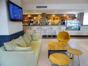 Campanile Val de France