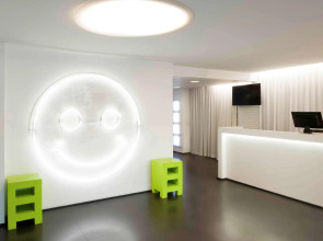 Отель Hotel Louise