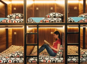 Anchor Park Capsule Hostel