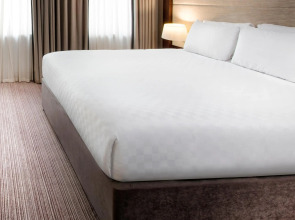 Leonardo Hotel Cardiff