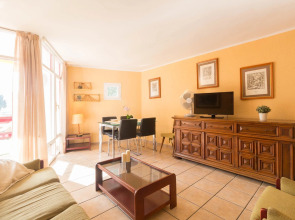 Apartamento Córcega Ref. 1065  by Iberplaya