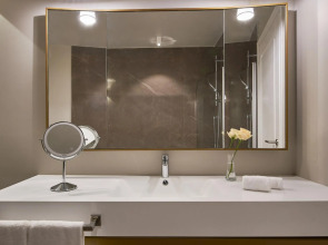 Holiday Inn Warsaw City Centre