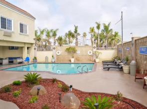 Americas Best Value Inn & Suites El Monte