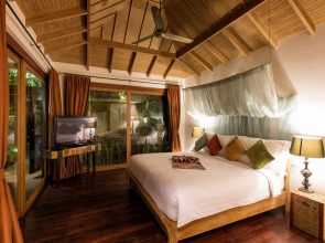 Tango Luxe Beach Villa Samui