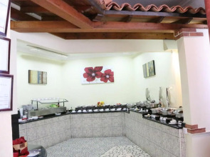 Grand Continental Hotel