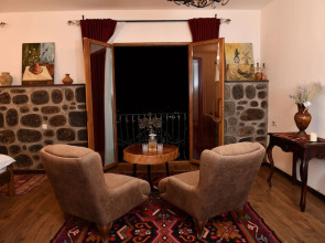 Отель Khoreayi Dzor