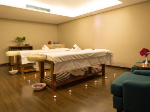 Cam Ranh Riviera Beach Resort & Spa