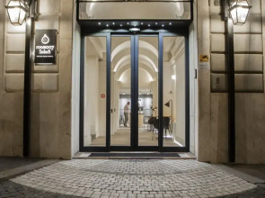 Room Select Via Veneto