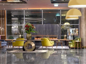 Maestral Resort & Casino