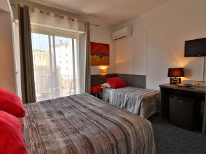 Hôtel Le Chardon Bleu