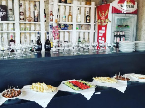 Отель «Зеленый цветок»