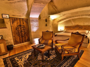 Harman Cave Hotel