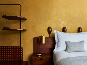 Hotel Indigo London - 1 Leicester Square by IHG