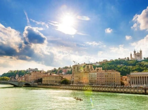 Nemea Appart Hotel So Cloud Lyon Part Dieu