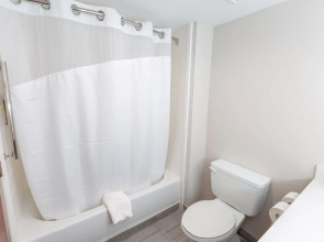 Le Parisis Paris Tour Eiffel