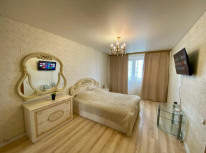 Апартаменты на проспекте Вячеслава Клыкова 28