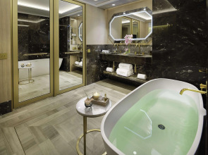 The One Barcelona GL