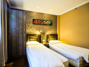 Shanghai Fish Inn Bund