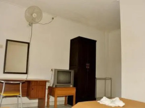 Oyo 3244 Grand Chandra Hotel