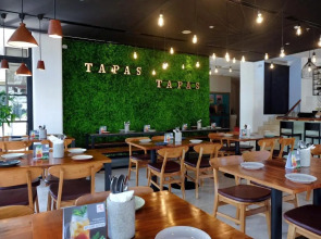 Grand Livio Kuta Hotel