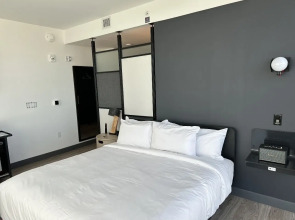 Aloft Fort Lauderdale Airport & Cruise Port