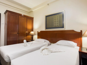 Rainbow Paradise Beach Resort