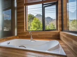 Wuyishan Ancient Street No.3 Tea Inn