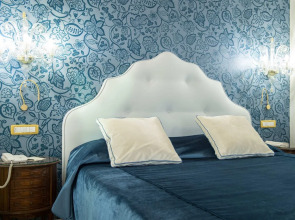 Hotel Savoia & Jolanda