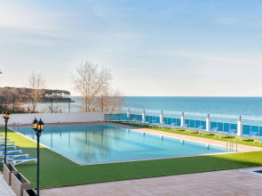 Ramada Resort by Wyndham Unye