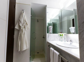 474 Buenos Aires Hotel