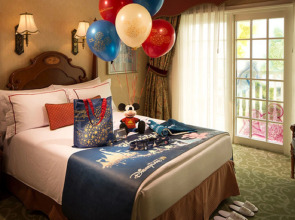 Hong Kong Disneyland Hotel