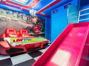 Alice Wonderland B&B