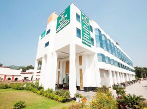 Hotel Le Roi Haridwar @ Har Ki Pauri Road