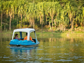 Home Phutoey River Kwai Hotspring & Nature Resort