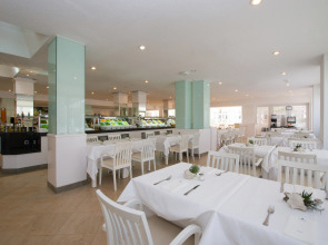 Iberostar Waves Ciudad Blanca