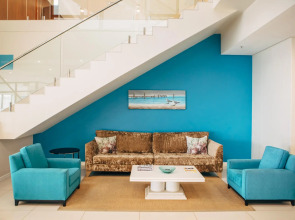 Blaauwberg Beach Hotel