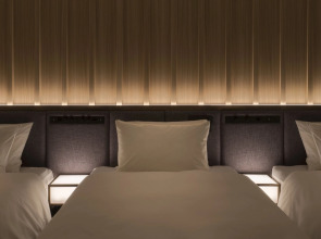 Отель Bespoke Shinsaibashi