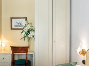 Residence St. Andrew's Palace