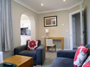 Peartree Serviced Apartments