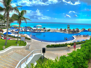 Golden Parnassus Resort & Spa All Inclusive